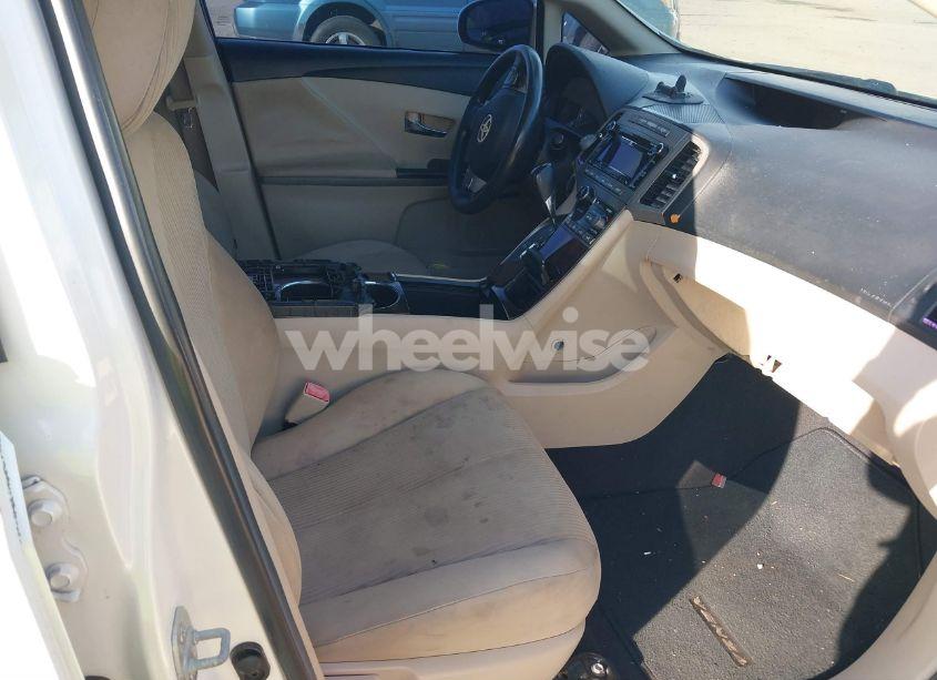 Photo 5 of 2011 Toyota Venza (VIN 4T3BA3BB3BU025947)