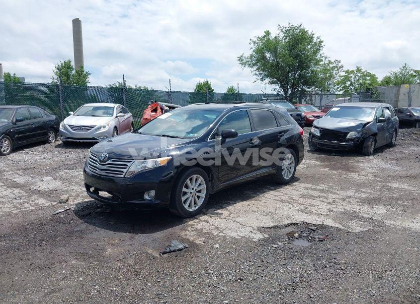 Photo 2 of 2010 Toyota Venza (VIN 4T3BA3BB7AU016747)