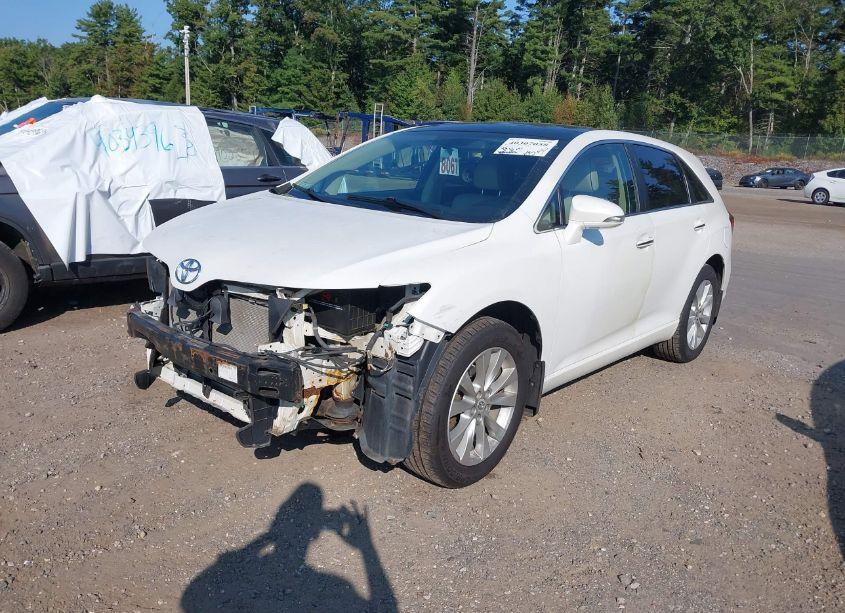 Photo 2 of 2013 Toyota Venza XLE (VIN 4T3BA3BB7DU038901)