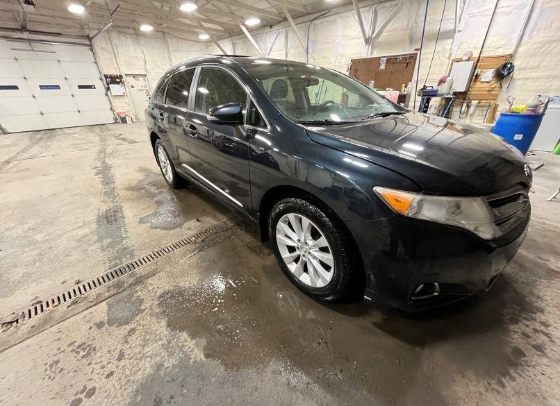 2013 Toyota Venza LE (VIN 4T3BA3BB7DU043841) main photo