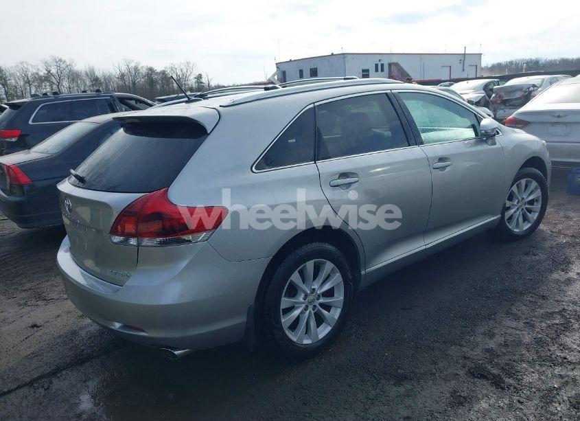 Photo 4 of 2015 Toyota Venza LE (VIN 4T3BA3BB7FU067611)