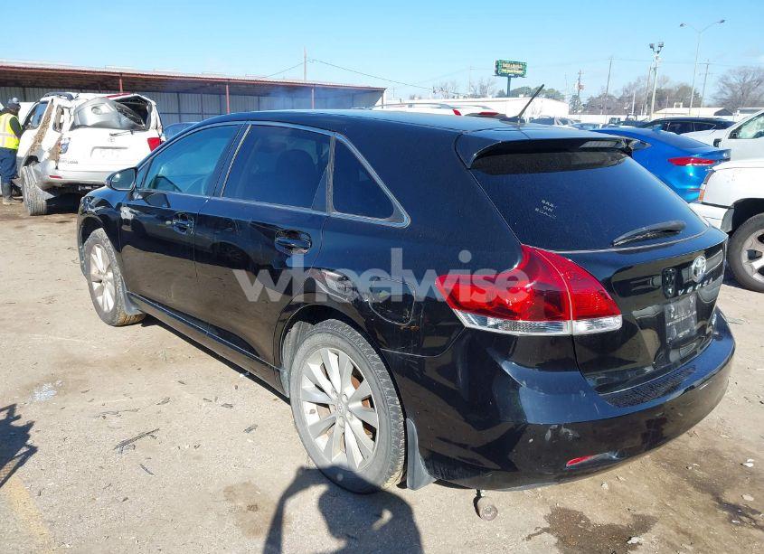 Photo 3 of 2015 Toyota Venza LE (VIN 4T3BA3BB7FU072159)