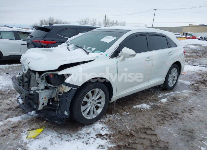 Photo 2 of 2013 Toyota Venza LE/XLE (VIN 4T3BA3BB8DU042844)