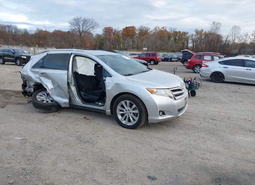2014 Toyota Venza LE (VIN 4T3BA3BB8EU051562) main photo