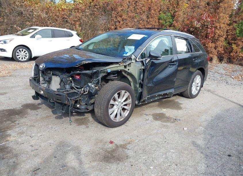 Photo 2 of 2015 Toyota Venza LE (VIN 4T3BA3BB8FU066533)
