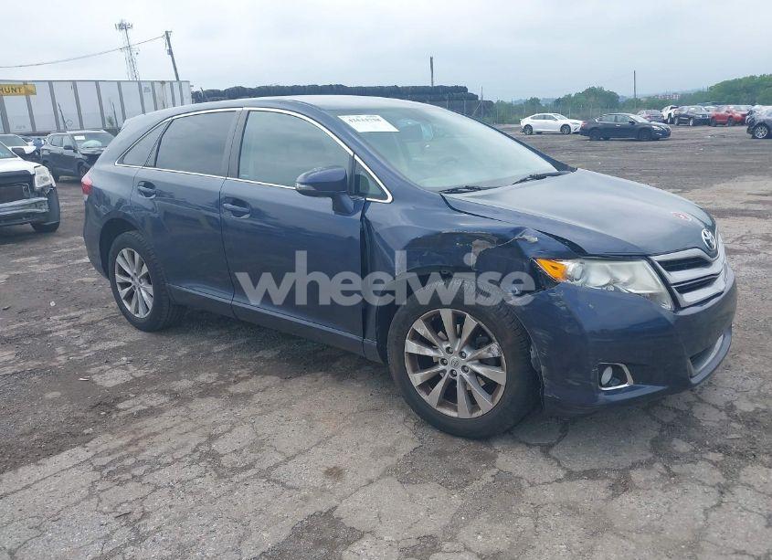 2015 Toyota Venza LE (VIN 4T3BA3BB8FU069352) main photo