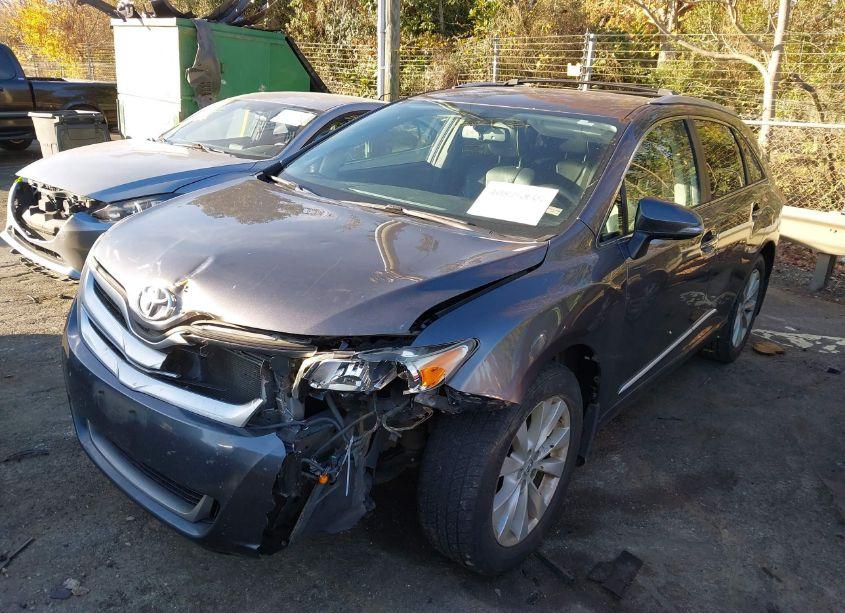 Photo 2 of 2015 Toyota Venza XLE (VIN 4T3BA3BB9FU072115)