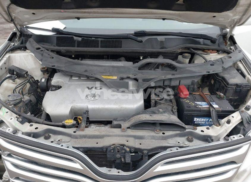 Photo 10 of 2009 Toyota Venza (VIN 4T3BK11A29U016967)