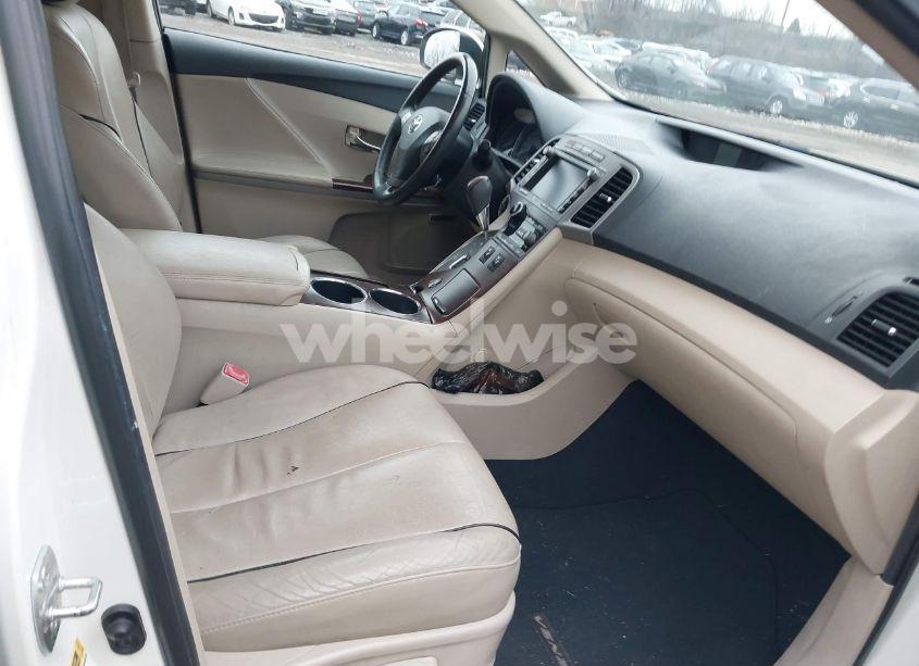 Photo 5 of 2009 Toyota Venza (VIN 4T3BK11A29U016967)