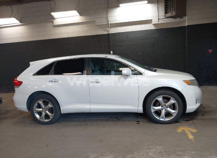 Photo 13 of 2009 Toyota Venza BASE V6 (VIN 4T3BK11A89U012342)