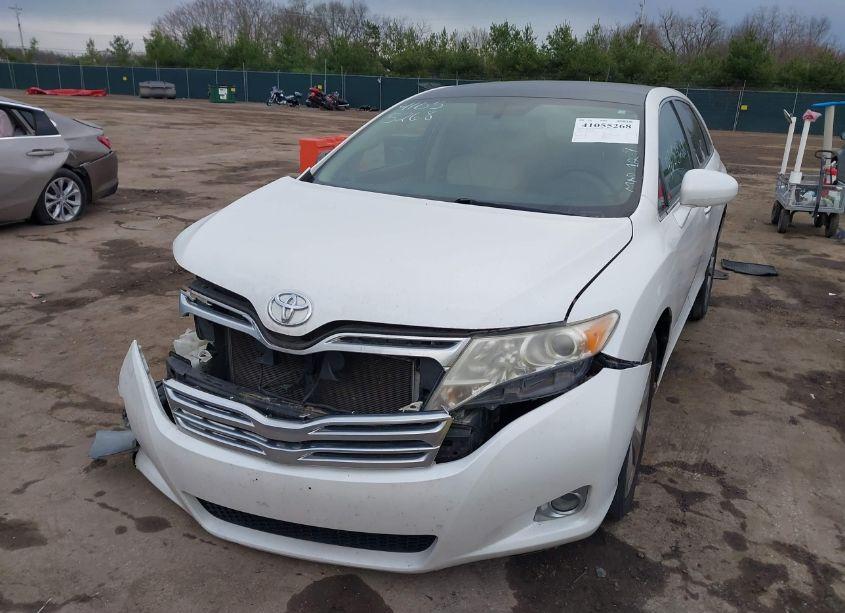 Photo 2 of 2009 Toyota Venza (VIN 4T3BK11A99U009014)