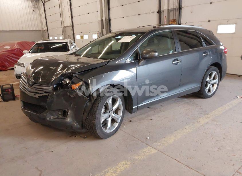 Photo 2 of 2010 Toyota Venza BASE V6 (VIN 4T3BK3BB1AU034173)
