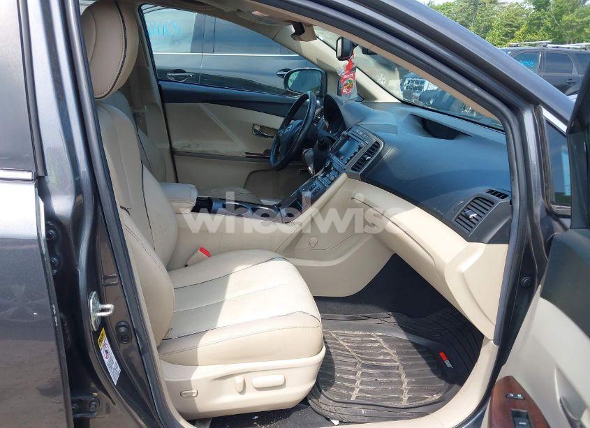 Photo 5 of 2010 Toyota Venza BASE V6 (VIN 4T3BK3BB3AU031288)