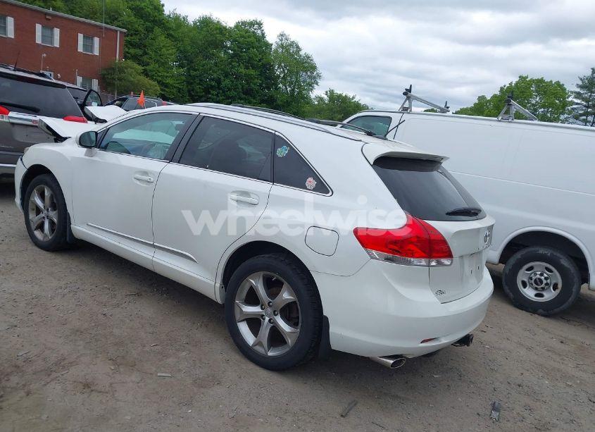 Photo 3 of 2010 Toyota Venza BASE V6 (VIN 4T3BK3BB4AU045605)