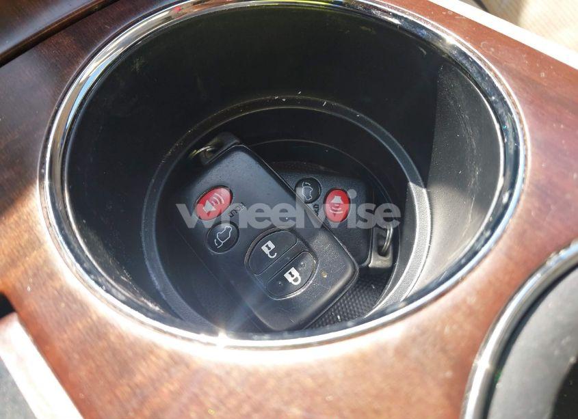 Photo 11 of 2010 Toyota Venza BASE V6 (VIN 4T3BK3BB6AU043483)