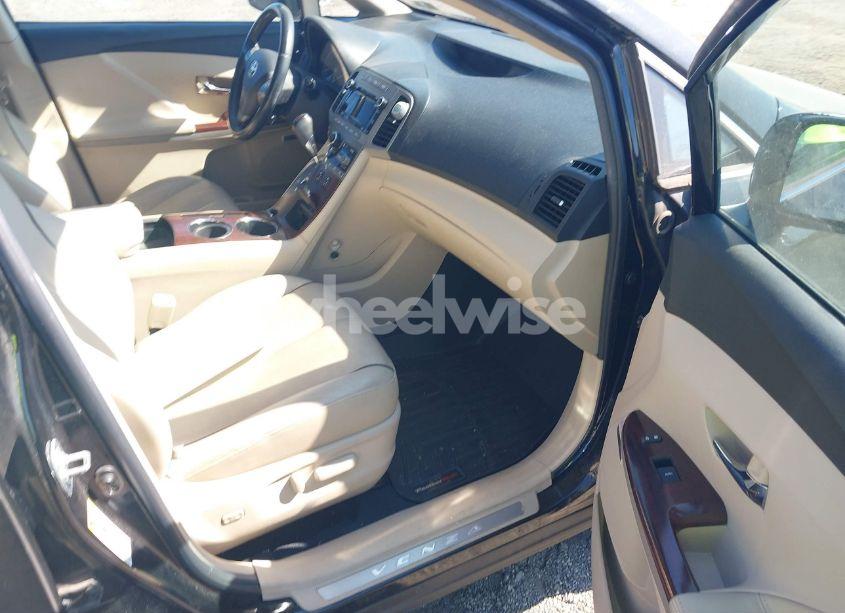 Photo 5 of 2010 Toyota Venza BASE V6 (VIN 4T3BK3BB6AU043483)