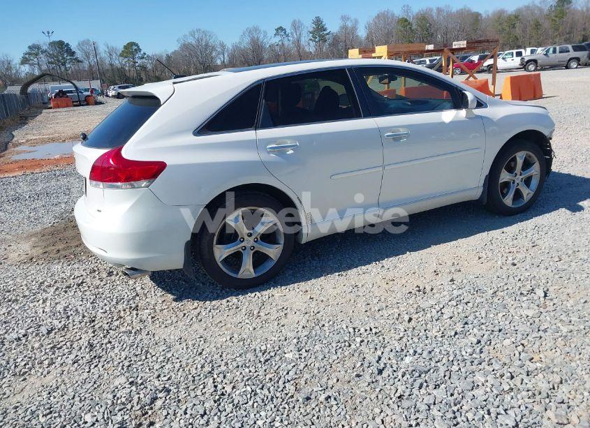 Photo 4 of 2010 Toyota Venza (VIN 4T3BK3BB7AU028880)