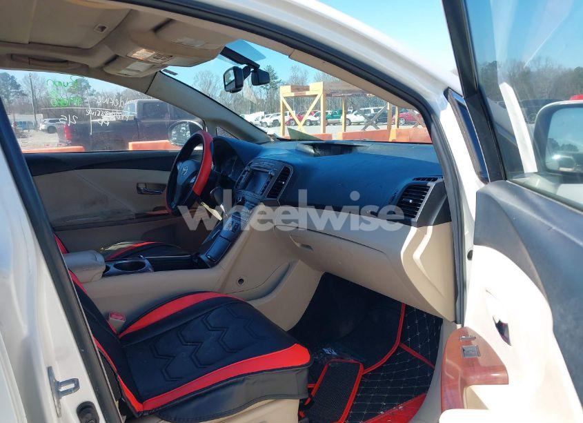 Photo 5 of 2010 Toyota Venza (VIN 4T3BK3BB7AU028880)