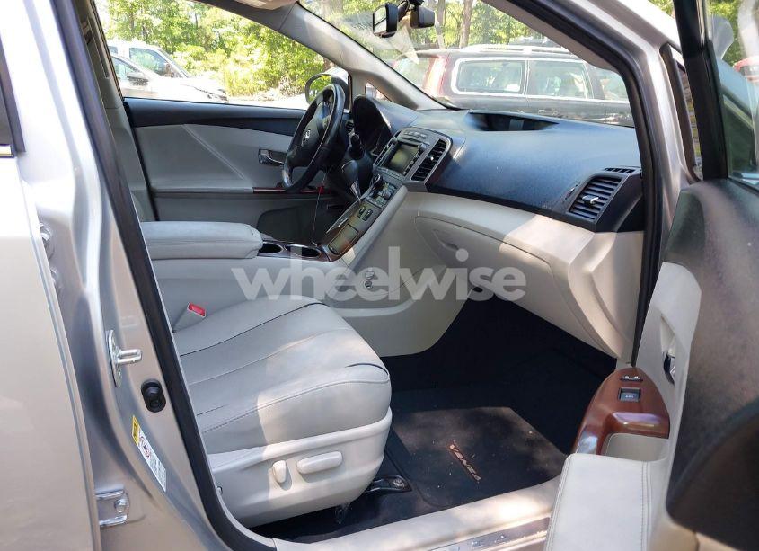 Photo 5 of 2010 Toyota Venza BASE V6 (VIN 4T3BK3BB7AU035165)