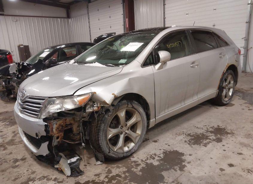 Photo 2 of 2010 Toyota Venza BASE V6 (VIN 4T3BK3BBXAU026640)