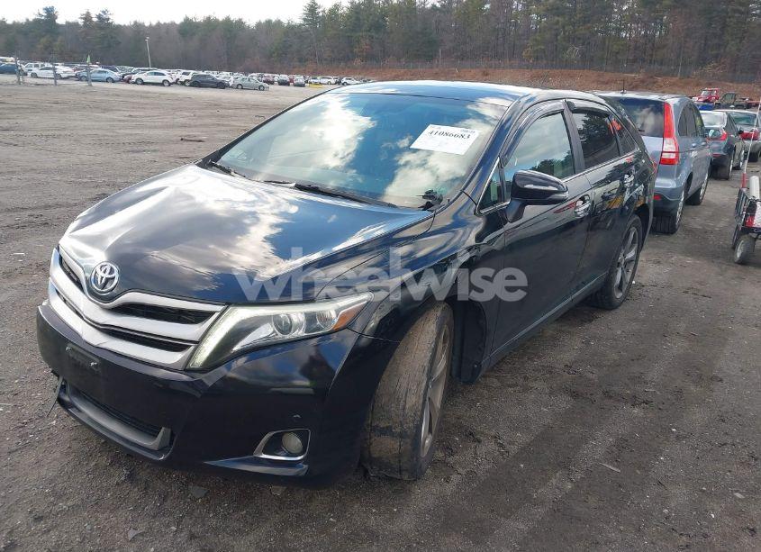 Photo 2 of 2015 Toyota Venza LIMITED V6 (VIN 4T3BK3BBXFU116409)