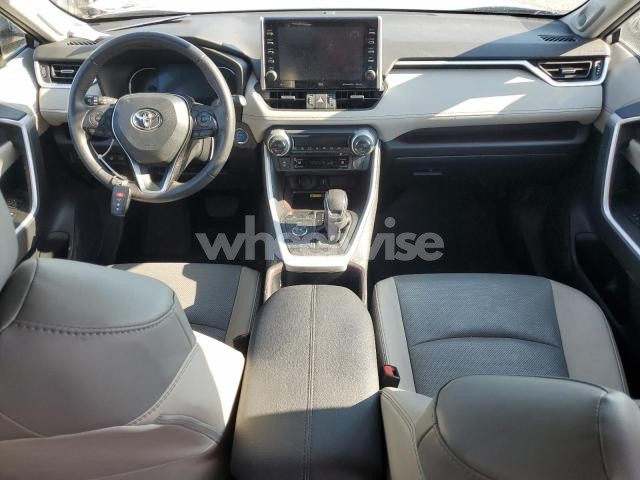 Photo 13 of 2022 TOYOTA RAV4 LIMITED (VIN 4T3D6RFV0NU065828)