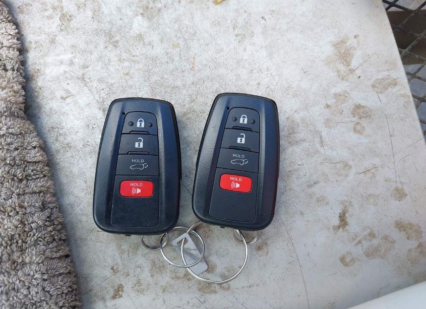 Photo 11 of 2023 Toyota Rav4 HYBRID LIMITED (VIN 4T3D6RFV0PU134066)