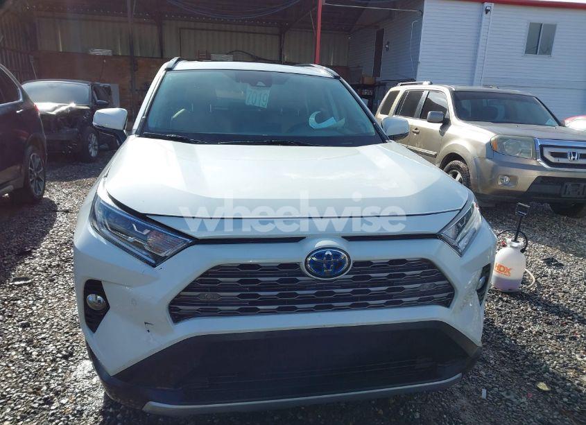 Photo 13 of 2021 Toyota Rav4 HYBRID LIMITED (VIN 4T3D6RFV2MU012272)