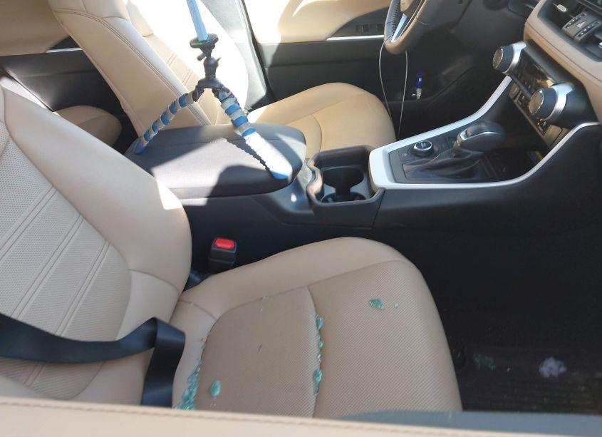 Photo 5 of 2021 Toyota Rav4 HYBRID LIMITED (VIN 4T3D6RFV2MU037866)