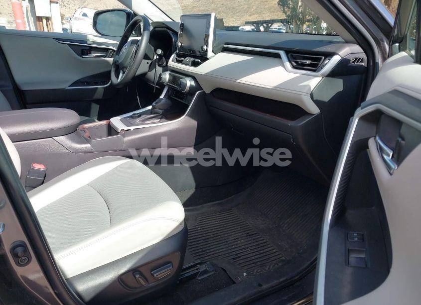 Photo 5 of 2022 Toyota Rav4 HYBRID LIMITED (VIN 4T3D6RFV4NU095446)