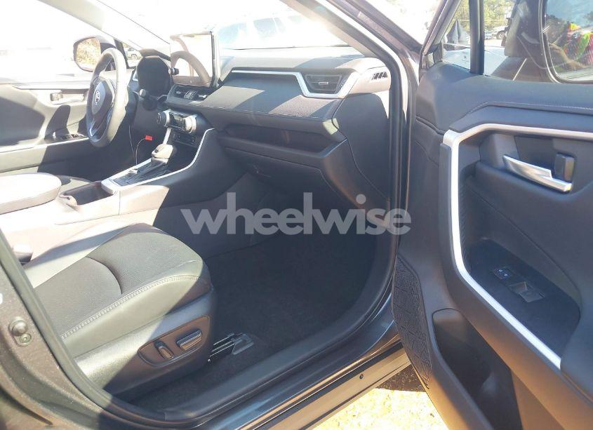 Photo 5 of 2023 Toyota Rav4 HYBRID LIMITED (VIN 4T3D6RFV4PU120302)