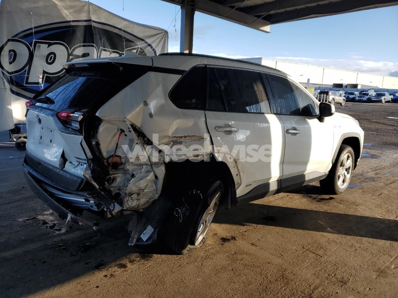 Photo 3 of 2021 TOYOTA RAV4 LIMITED (VIN 4T3D6RFV5MU012959)
