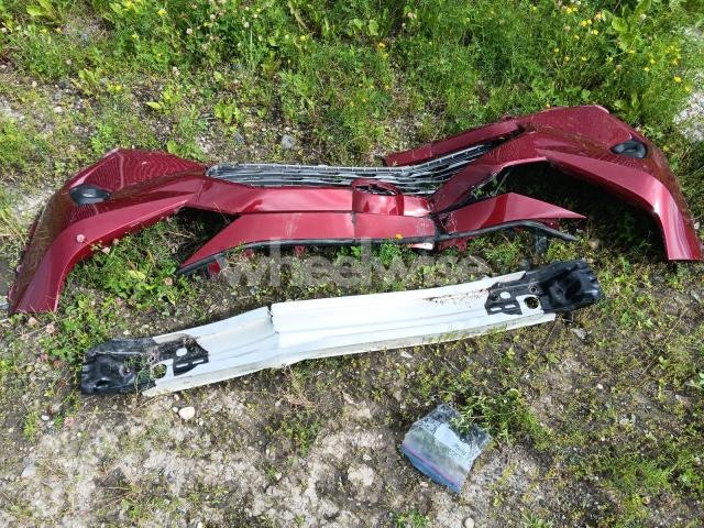 Photo 2 of 2022 TOYOTA RAV4 LIMITED (VIN 4T3D6RFV6NU068698)