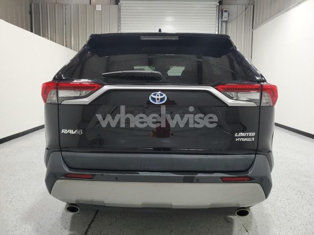 Photo 2 of 2022 TOYOTA RAV4 LIMITED (VIN 4T3D6RFV8NU070162)