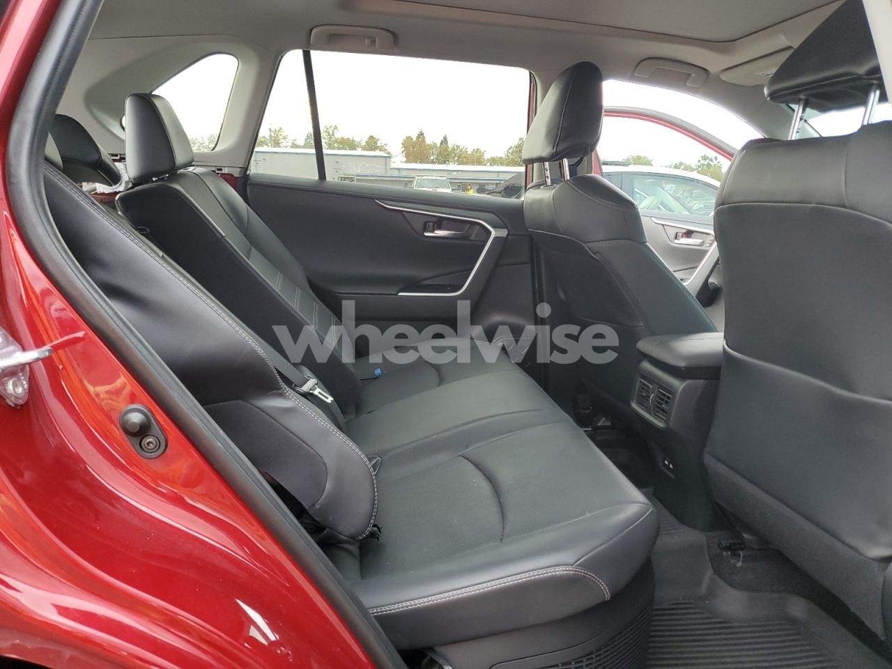 Photo 11 of 2021 TOYOTA RAV4 LIMITED (VIN 4T3D6RFV9MU049013)