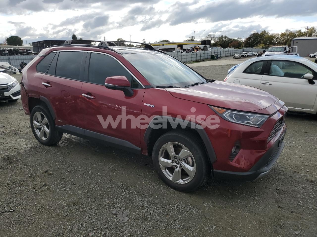 Photo 4 of 2021 TOYOTA RAV4 LIMITED (VIN 4T3D6RFV9MU049013)