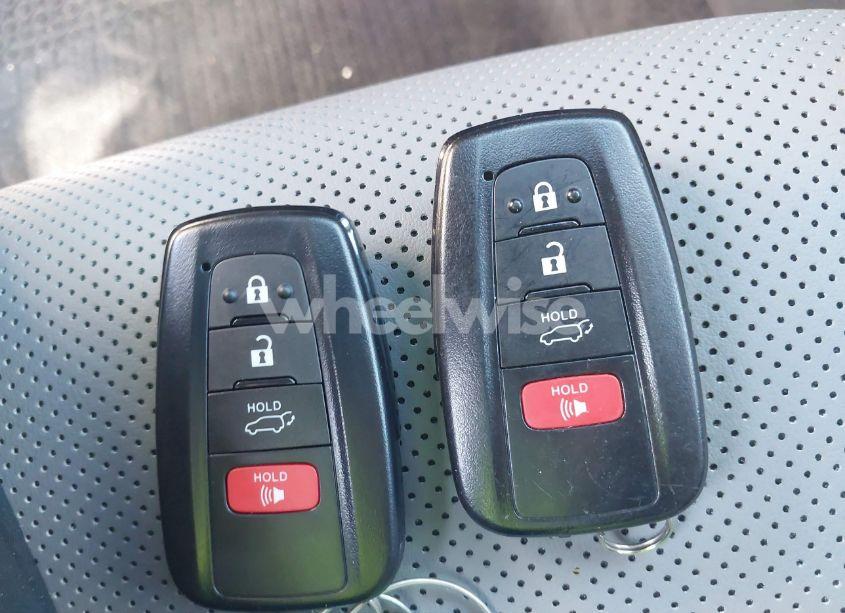 Photo 11 of 2022 Toyota Rav4 HYBRID LIMITED (VIN 4T3D6RFV9NU088640)