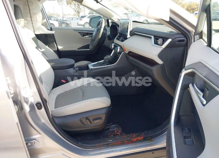 Photo 5 of 2022 Toyota Rav4 HYBRID LIMITED (VIN 4T3D6RFV9NU088640)