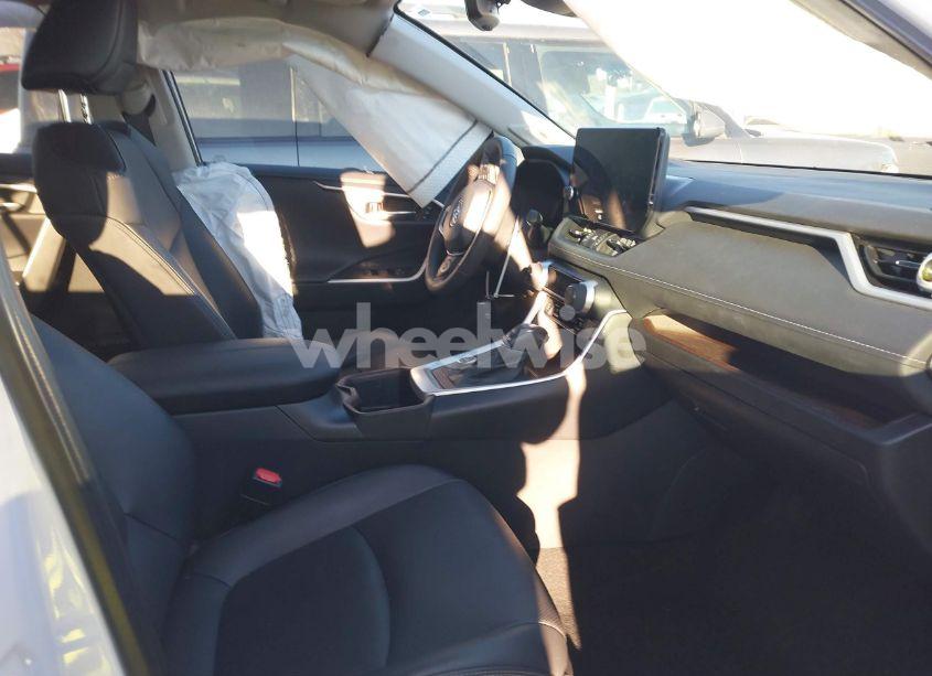 Photo 5 of 2023 Toyota Rav4 HYBRID LIMITED (VIN 4T3D6RFV9PU112616)