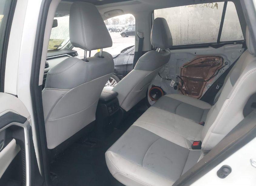 Photo 8 of 2021 Toyota Rav4 HYBRID LIMITED (VIN 4T3D6RFVXMU019549)