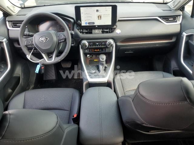 Photo 2 of 2023 TOYOTA RAV4 LIMITED (VIN 4T3D6RFVXPU130252)
