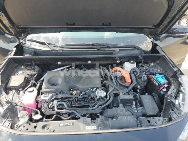 Photo 4 of 2023 TOYOTA RAV4 LIMITED (VIN 4T3D6RFVXPU130252)