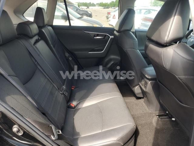 Photo 6 of 2023 TOYOTA RAV4 LIMITED (VIN 4T3D6RFVXPU130252)