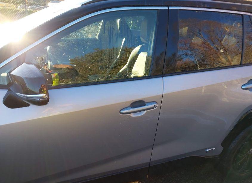 Photo 14 of 2022 Toyota Rav4 HYBRID XSE (VIN 4T3E6RFV0NU073979)