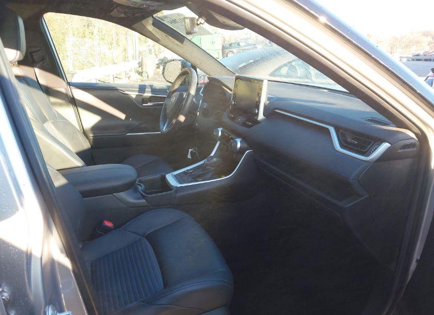 Photo 5 of 2022 Toyota Rav4 HYBRID XSE (VIN 4T3E6RFV0NU073979)