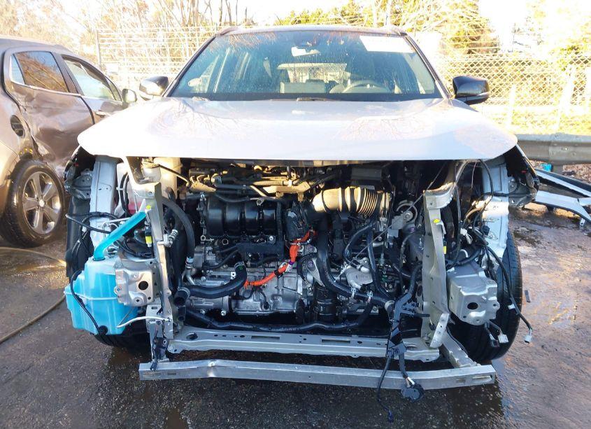 Photo 6 of 2022 Toyota Rav4 HYBRID XSE (VIN 4T3E6RFV0NU073979)