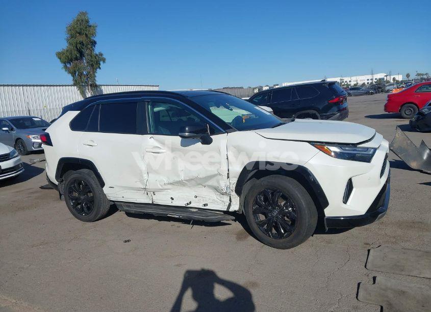 Photo 13 of 2022 Toyota Rav4 HYBRID XSE (VIN 4T3E6RFV0NU086201)