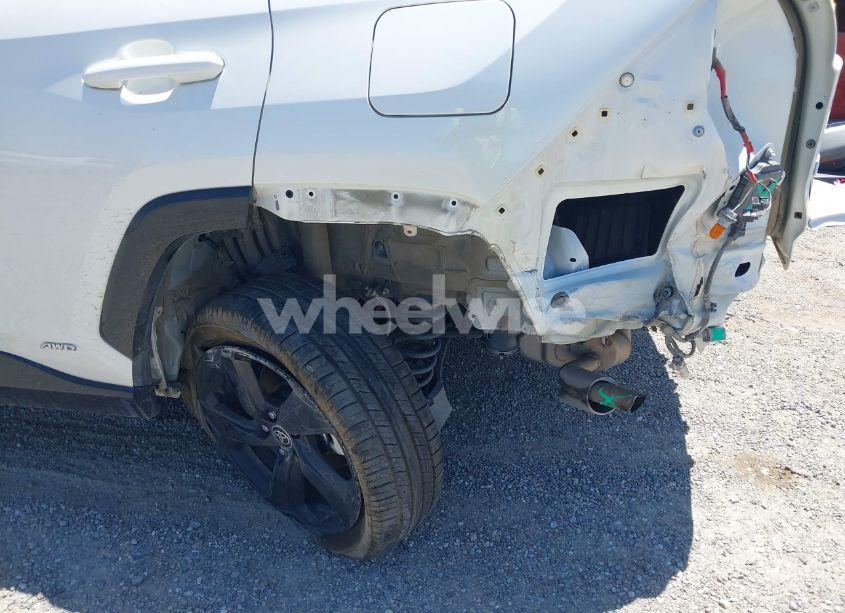 Photo 6 of 2021 Toyota Rav4 HYBRID XSE (VIN 4T3E6RFV1MU037300)