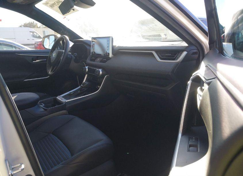 Photo 5 of 2021 Toyota Rav4 HYBRID XSE (VIN 4T3E6RFV1MU043355)