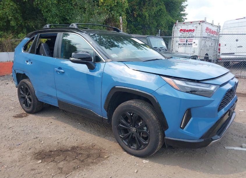 2022 Toyota Rav4 HYBRID XSE (VIN 4T3E6RFV1NU097661) main photo